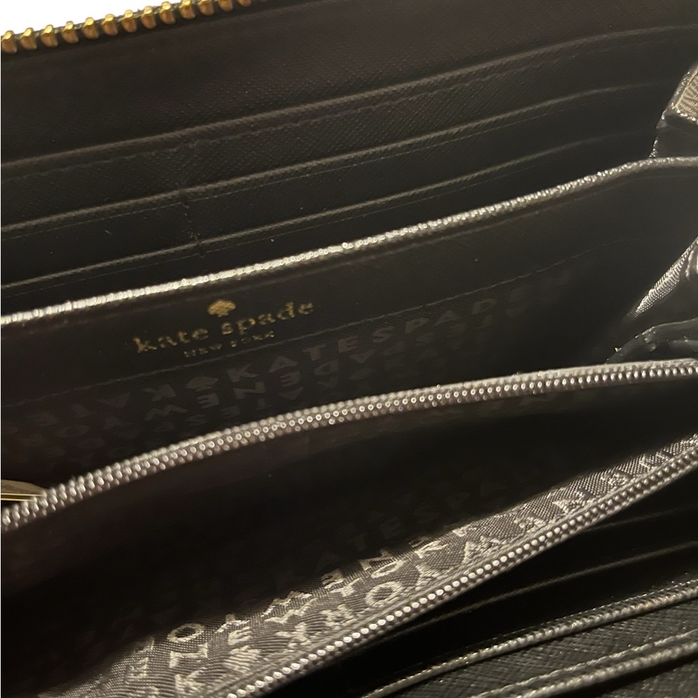 Kate Spade Laurel Way Neda Continental zip around wallet- Cruise Striped Pattern - Picture 5 of 8